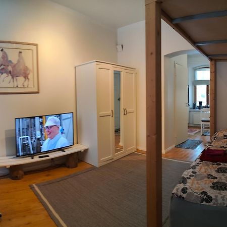 A Lovely Apartment Near Railway Station And Arena. ตัมเปเร ภายนอก รูปภาพ