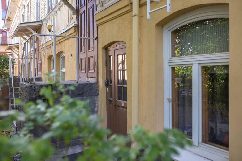 A Lovely Apartment Near Railway Station And Arena. ตัมเปเร ภายนอก รูปภาพ