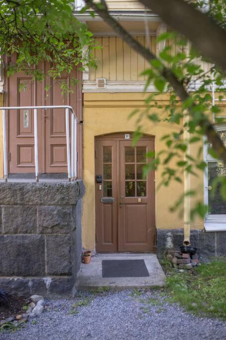 A Lovely Apartment Near Railway Station And Arena. ตัมเปเร ภายนอก รูปภาพ